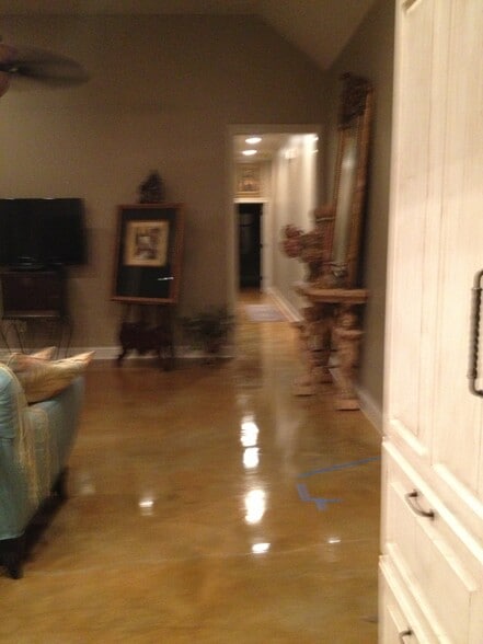 Building Photo - 141 Treasure Cv