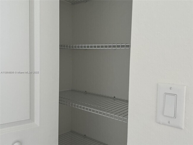 Building Photo - 13364 SW 287th Ter