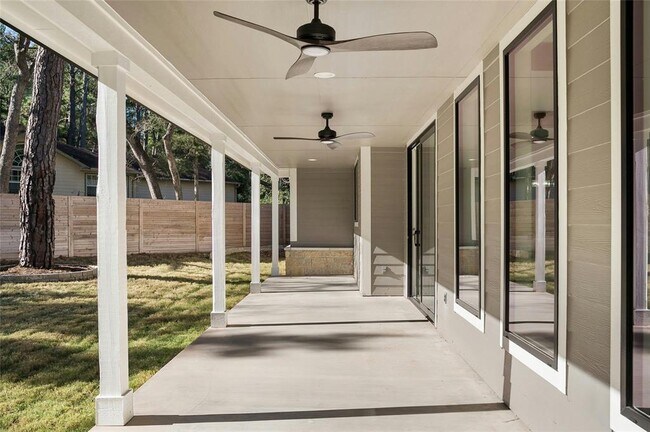 Building Photo - 319 Akaloa Dr