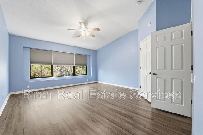 Building Photo - 11840 13th Way N