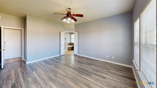 Building Photo - 701 Black Hills Trail