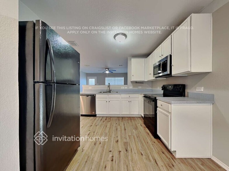 Building Photo - 1509 Queens Brook Ln