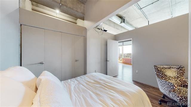 Building Photo - 2000 Little Raven St