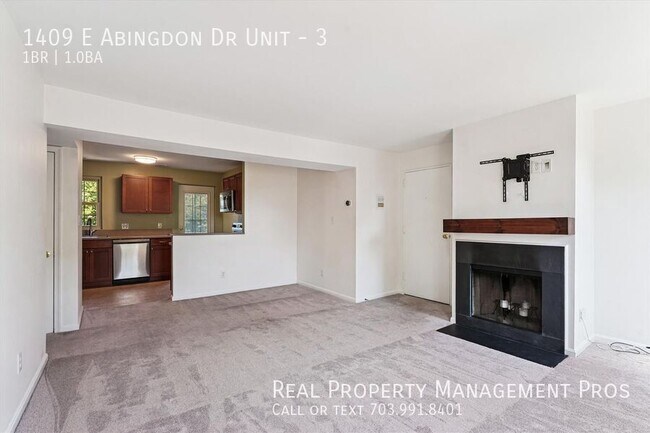 Building Photo - 1409 E Abingdon Dr