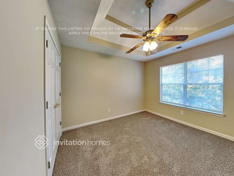 Building Photo - 2549 Mead Ct