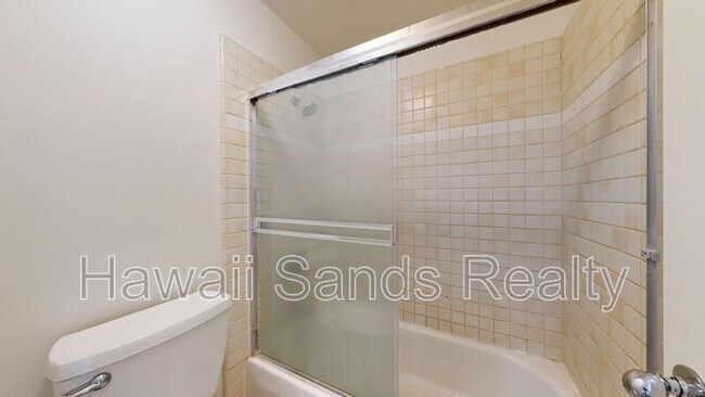 Building Photo - 92-1539-1539 Aliinui Dr