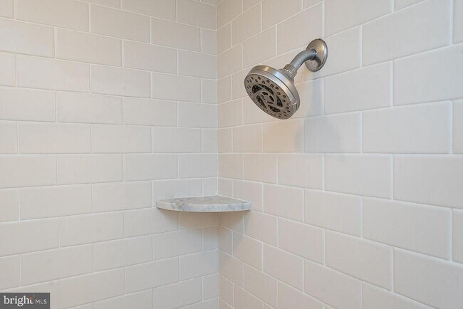 Building Photo - 111 S 15th St