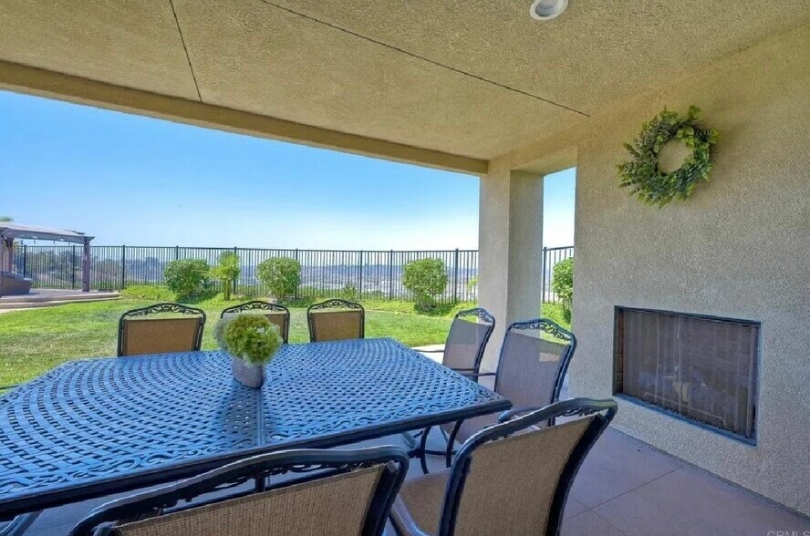 Building Photo - 218 Newport Pier Way