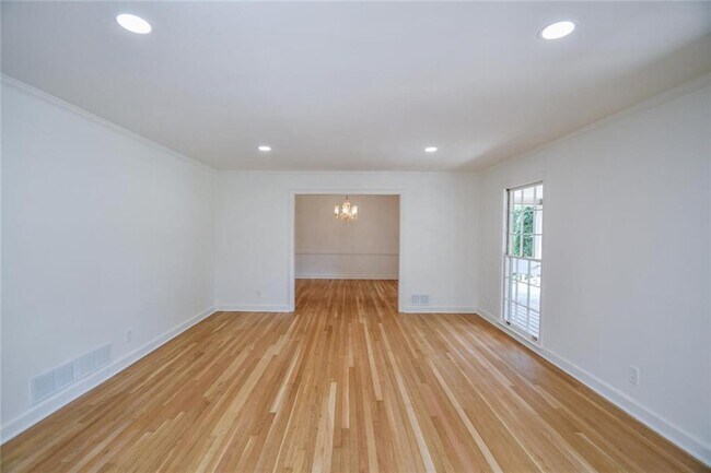 Building Photo - 17040 Birmingham Rd