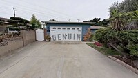 Building Photo - 3 Bedroom Home with Bonus Sunroom on Cul d...
