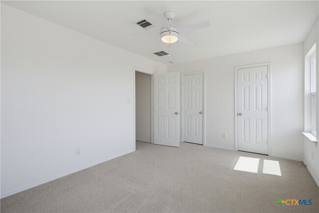 Building Photo - 161 Cushman Dr