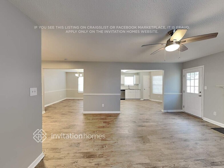 Building Photo - 2840 Highland Hill Pkwy