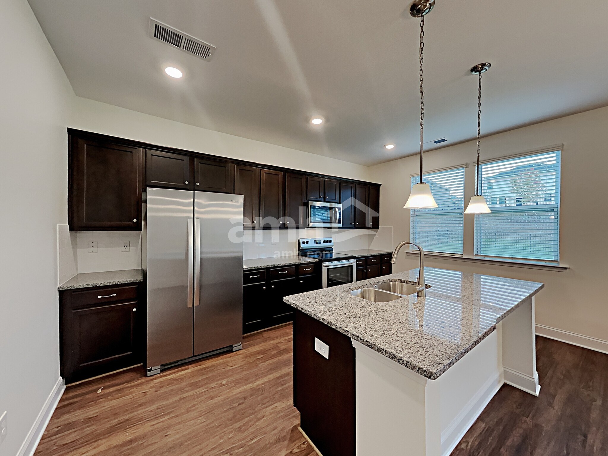 Building Photo - 2128 Laurel Vlg Cir
