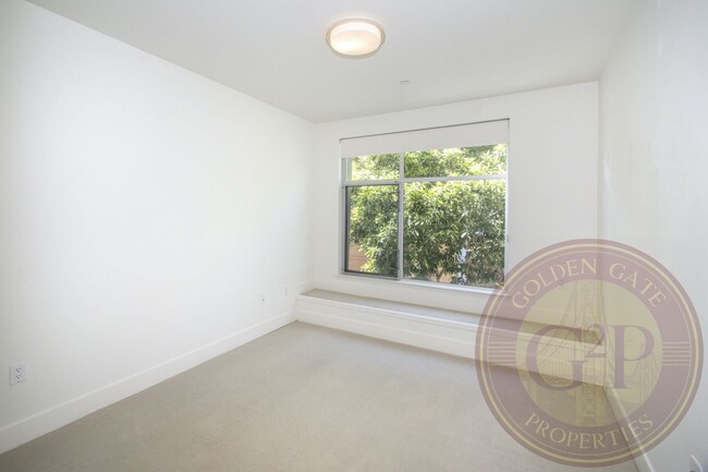 Building Photo - SoMa - 1 BR, 1 BA Condo 569 Sq. Ft. - 3D V...