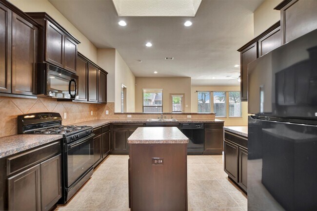 Building Photo - 11413 W Woodmark