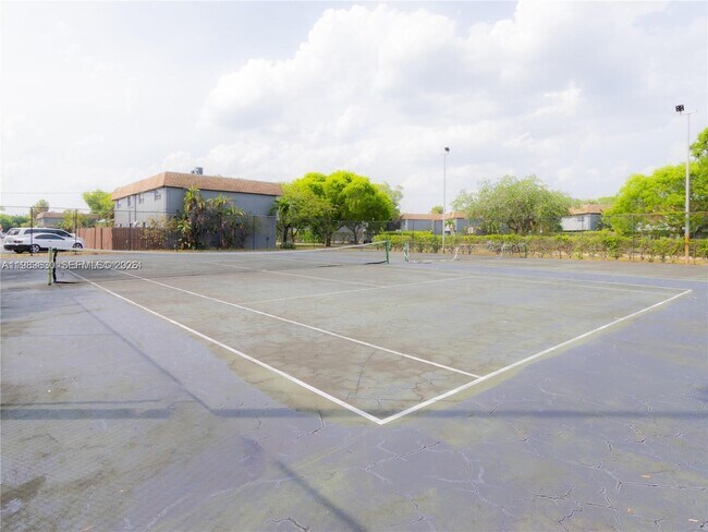 Building Photo - 4803 NW 9th Dr