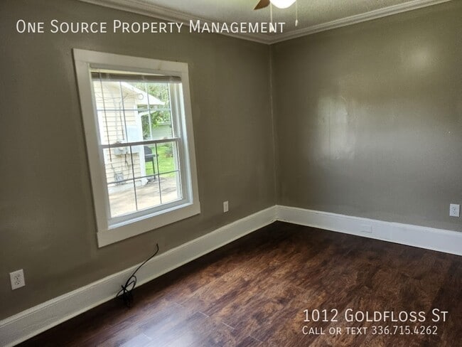 Building Photo - 1012 Goldfloss St