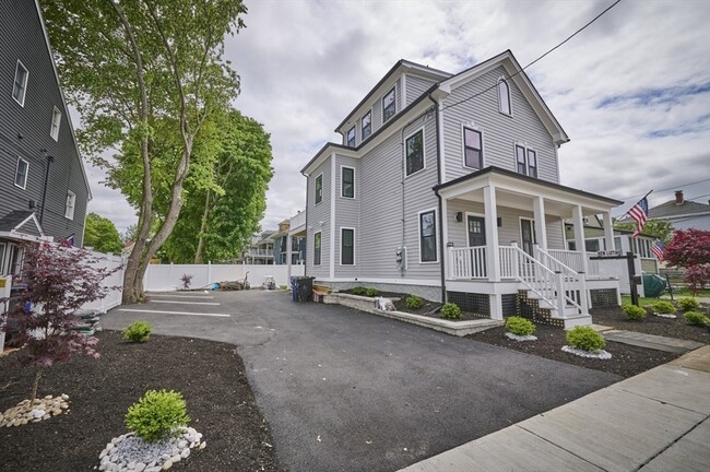 Building Photo - 97 Oakton Ave