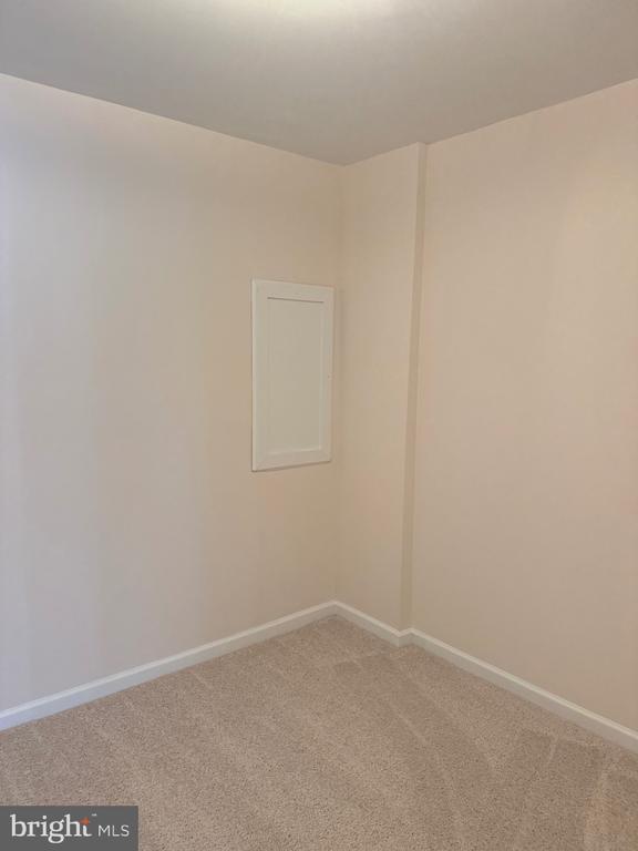 Building Photo - 144 Keating Cir