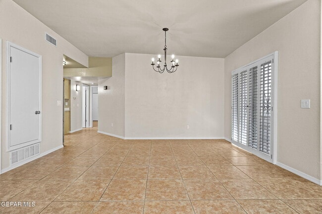 Building Photo - 143 N Alto Mesa Dr
