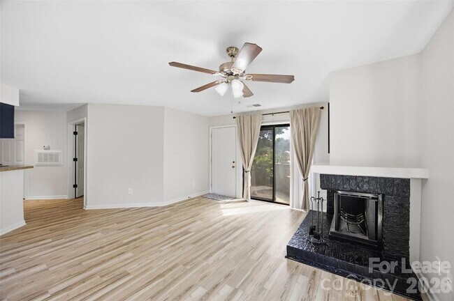 Building Photo - 8157 Cedar Glen Dr