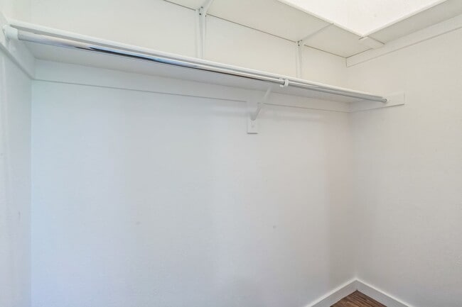 Building Photo - 2 Bed / 2 Bath Townhome at Biltmore, Palm ...