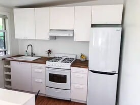 Building Photo - 3410 Casitas Ave