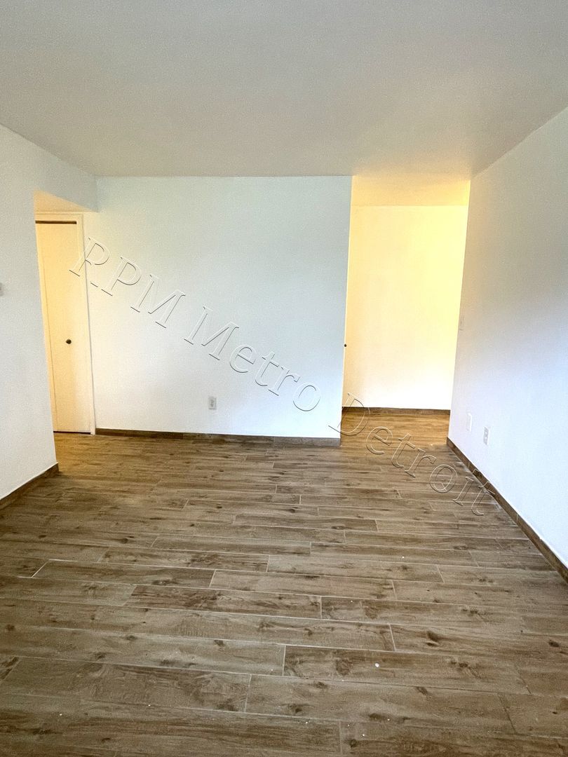 Building Photo - 45250 Keding St