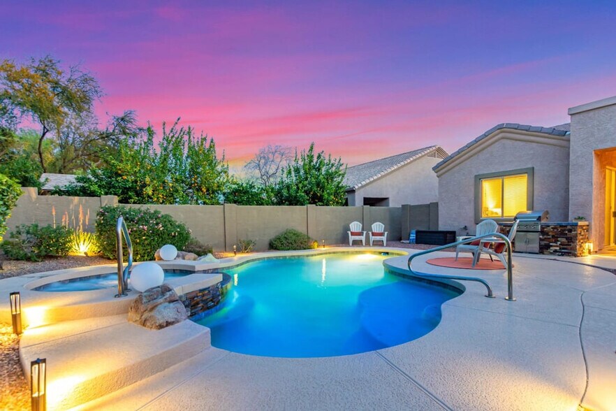 Building Photo - 4530 E Monte Cristo Ave