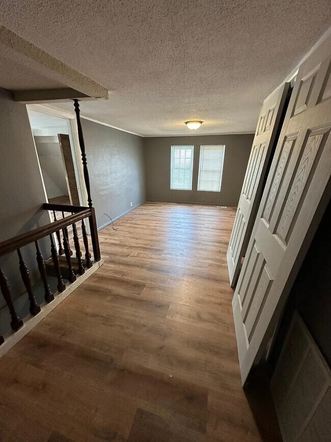 Building Photo - 5942 IL-162