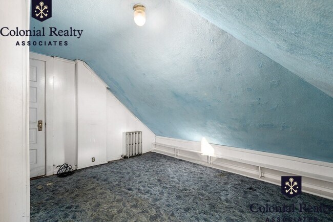 Building Photo - 12 Windsor Rd