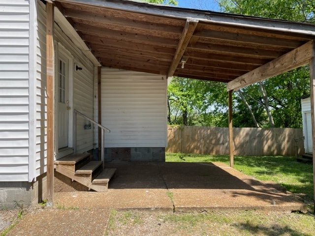 Building Photo - 300 E Highland Dr