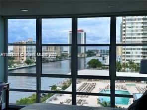 Building Photo - 2017 S Ocean Dr