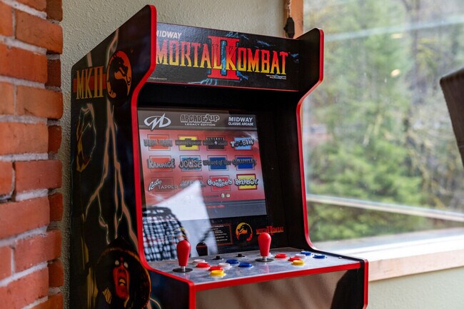 Building Photo - 11582 Washougal River Rd