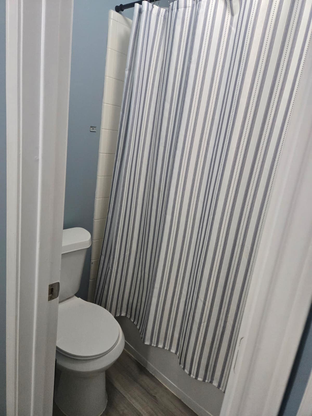 Building Photo - 10000 Nanak Dr