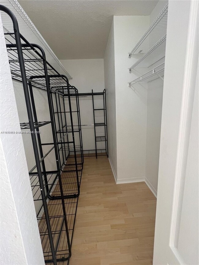 Building Photo - 9422 SW 162nd Path