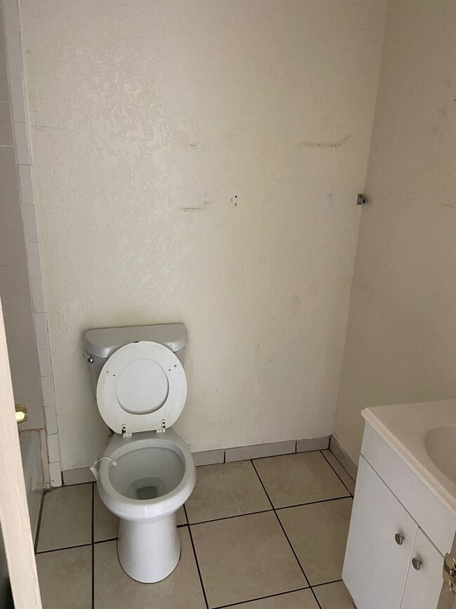 Building Photo - 1234 23rd St