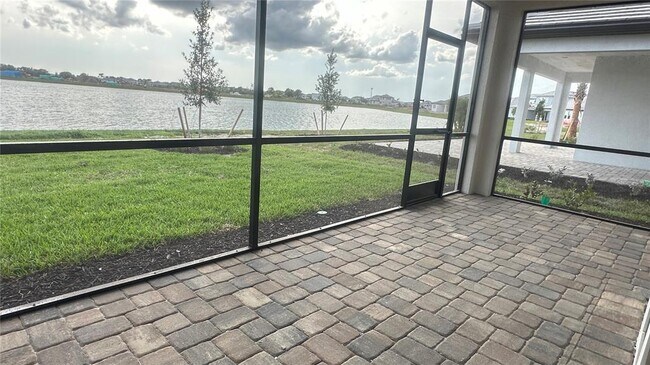 Building Photo - 17433 Savory Mist Cir