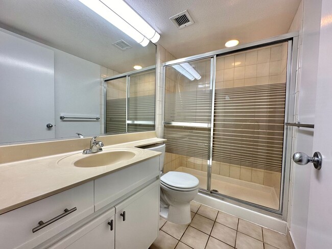 Building Photo - 1 Bedroom / 2 Bathroom Condo at Maui Banya...