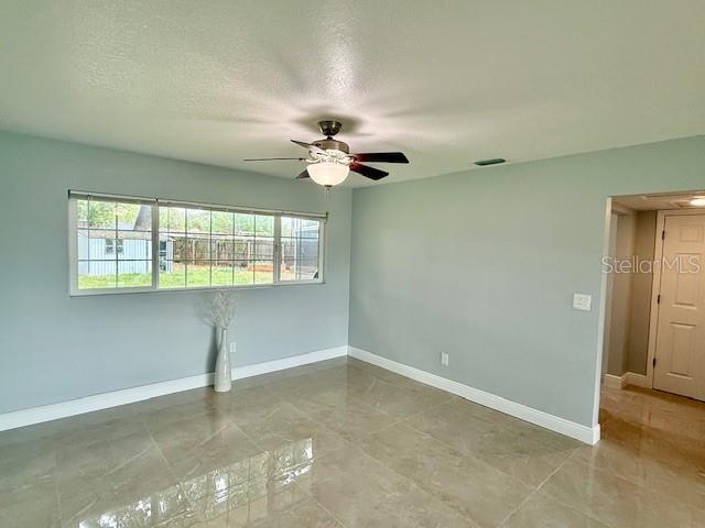 Building Photo - 1337 Lake Asher Cir