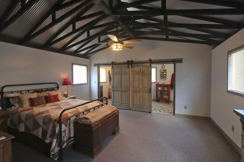 Building Photo - 333 Little Salt Lick Rd