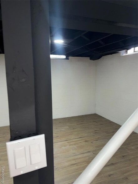 Building Photo - 1641 Fairview Ave