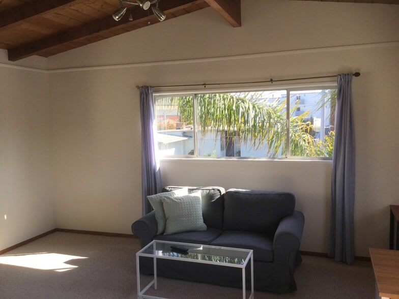 Building Photo - 1211 Tennyson St