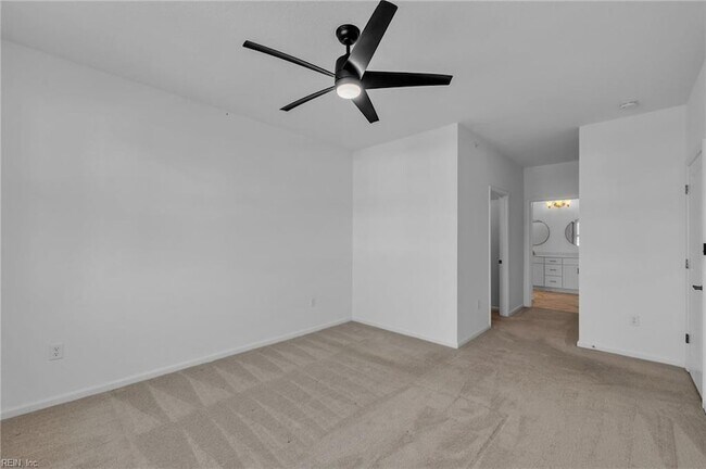Building Photo - 1732 Dromolin Dr
