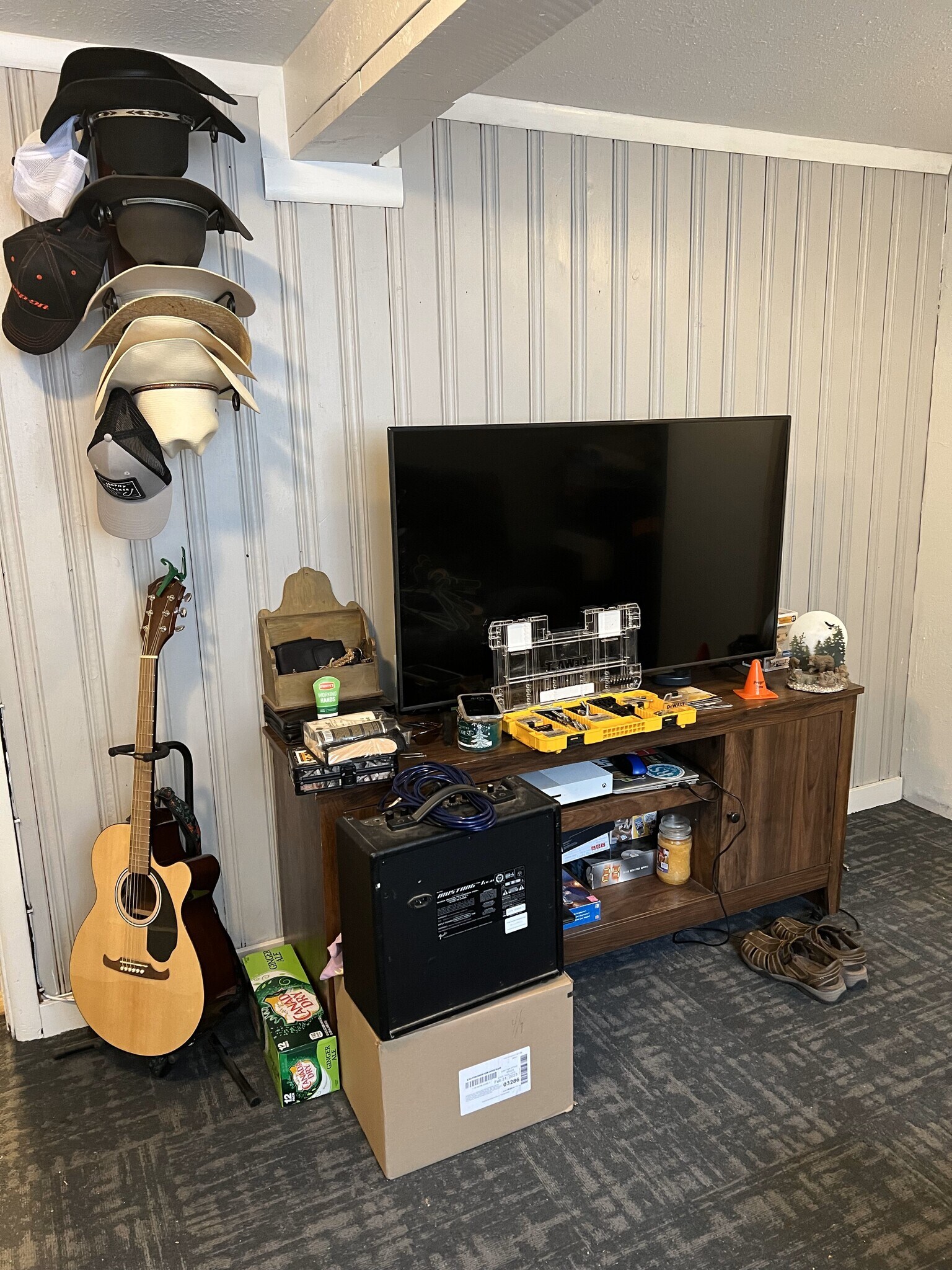 Building Photo - 608 E Fremont St