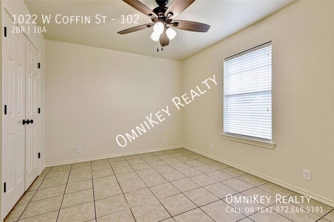 Building Photo - 1022 W Coffin St