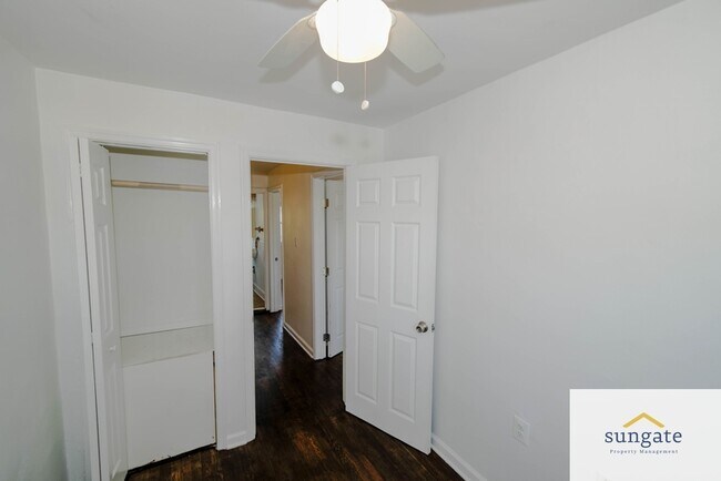 Building Photo - 217 W Edgevale Rd
