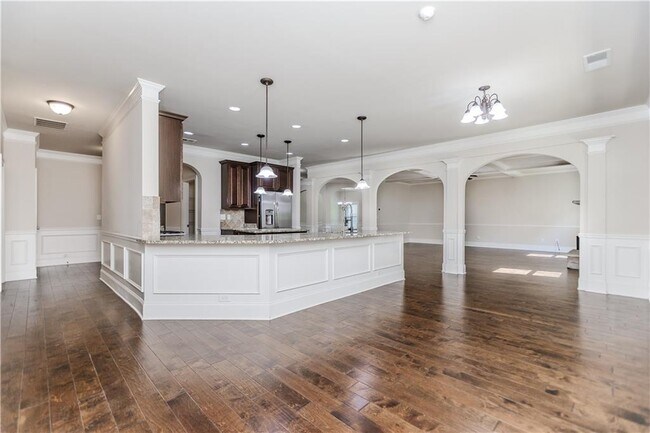 Building Photo - 6354 Brookridge Dr