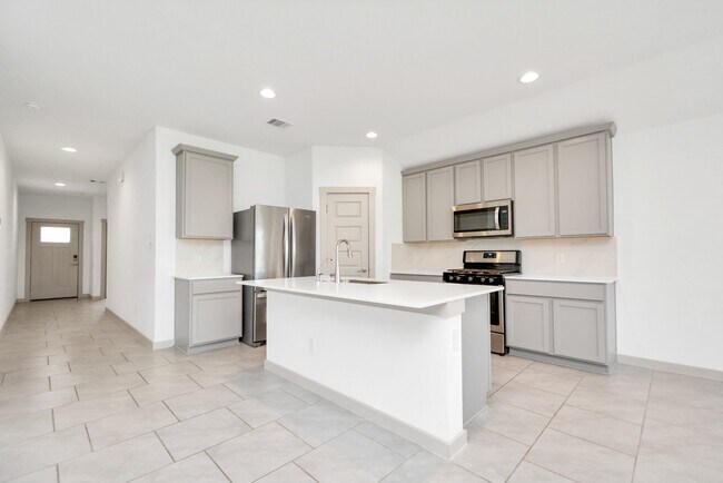 Building Photo - 7442 Rivercane Shore Ln