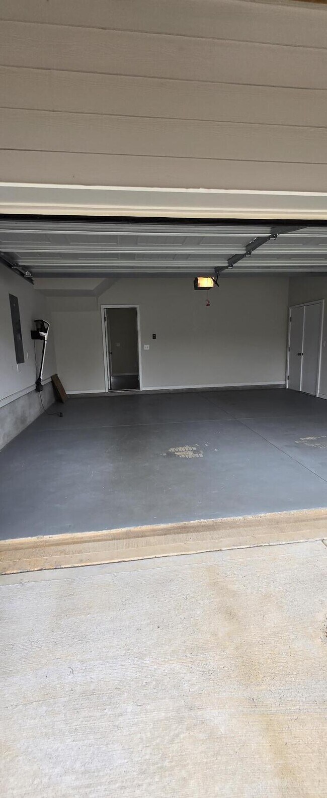 Building Photo - # Bedroom townhouse